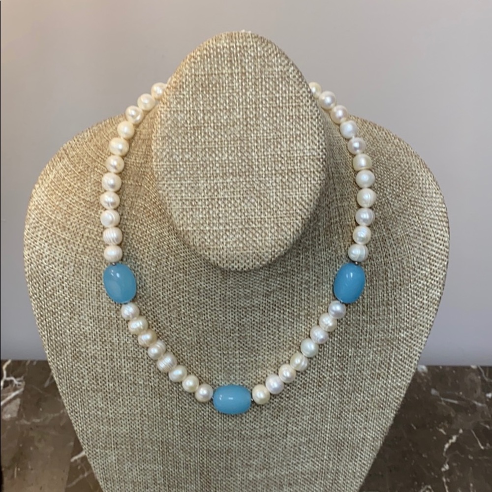 Pearl and milky aquamarine necklace